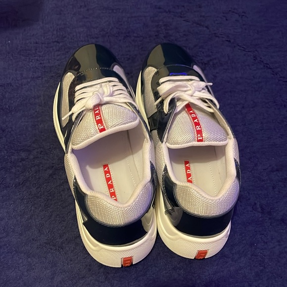 No box. Moms threw it out without knowing. Perfect condition. Only used once. - Picture 3 of 4